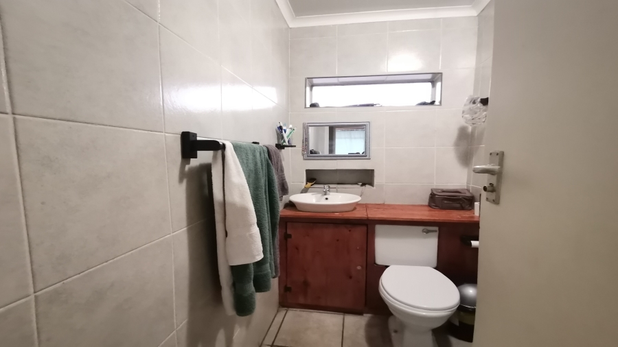 1 Bedroom Property for Sale in Potchefstroom North West